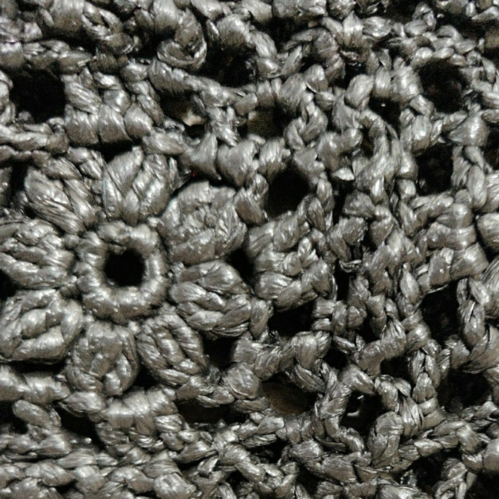 T/A EXCLUSIVE Black Handmade Crochet Plastic Tote Bag - Picture 4 of 5
